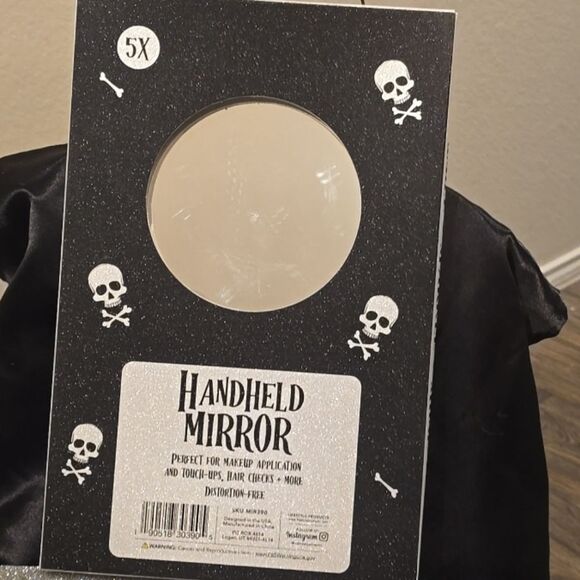 Lifestyle Products Rhinestone Crossbone & Skull Handheld Mirror - Picture 6 of 6